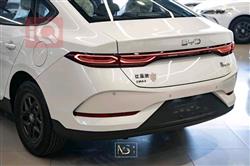 بی وای دی Qin Plus
